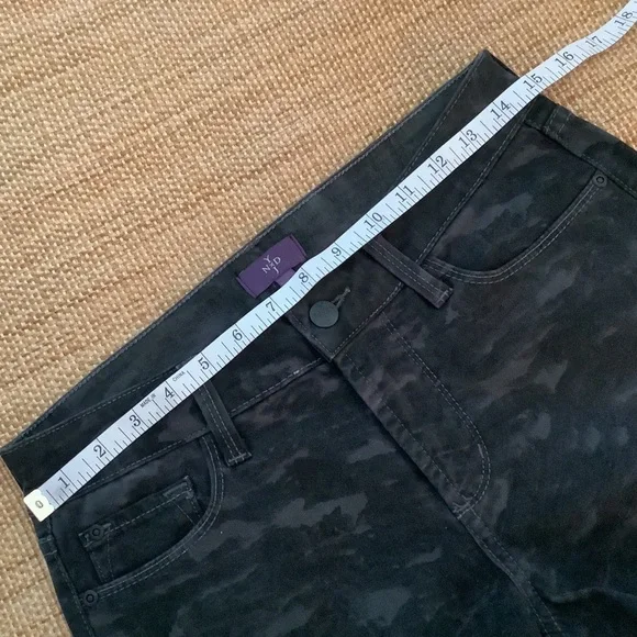 NYDJ Skinny Jeans NWOT Size 4 - Picture 3 of 7